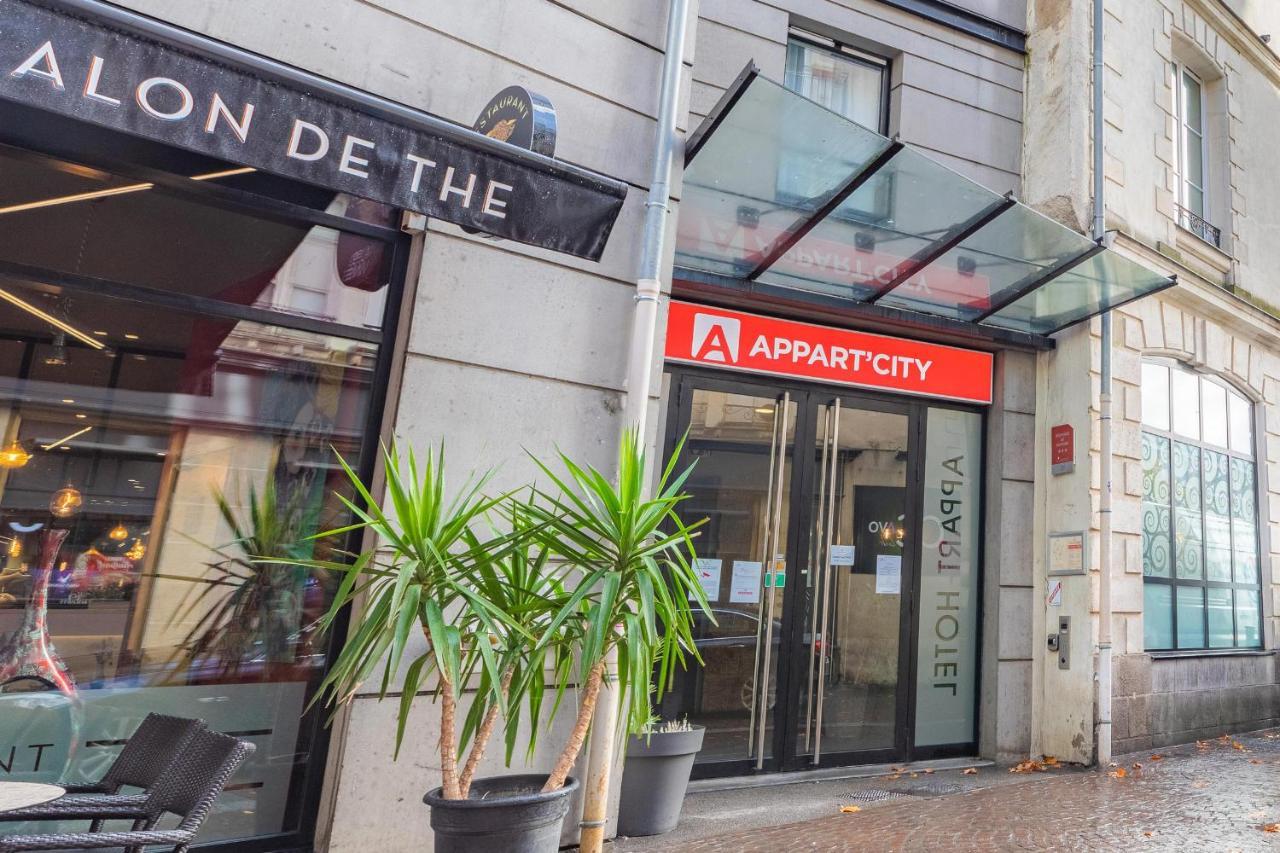 อัปปาร์ตซิตี้ กงฟอร์ นองต์ ซองทร์ Aparthotel น็องต์ ภายนอก รูปภาพ
