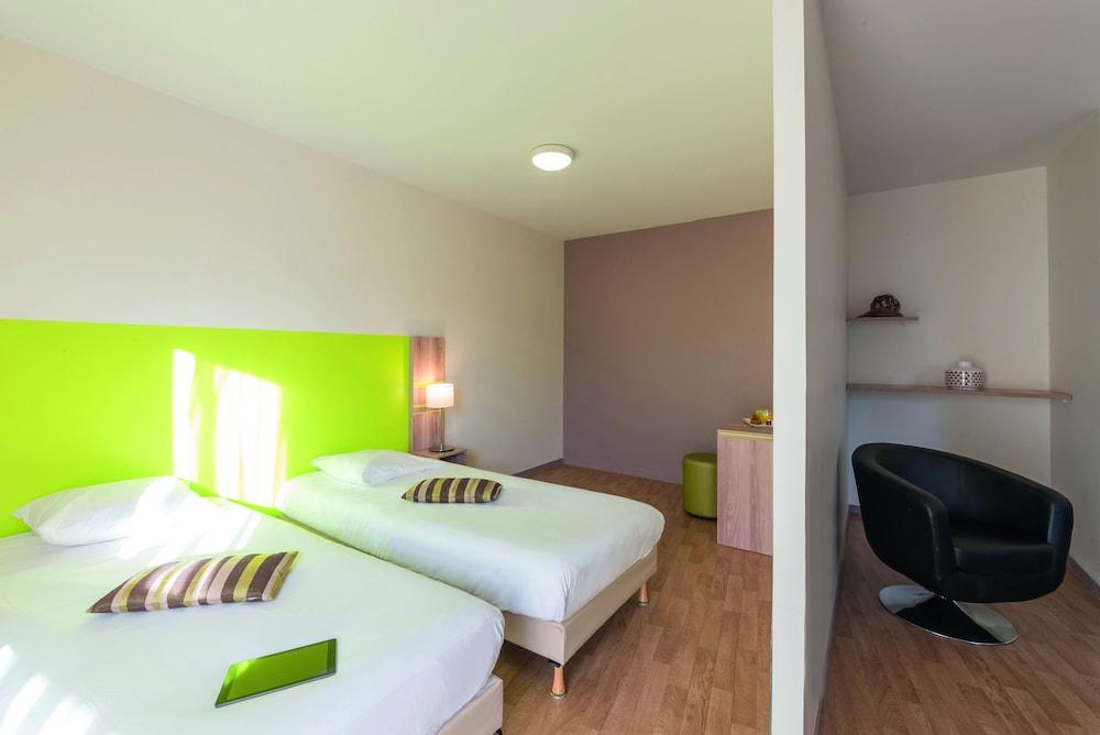 อัปปาร์ตซิตี้ กงฟอร์ นองต์ ซองทร์ Aparthotel น็องต์ ภายนอก รูปภาพ